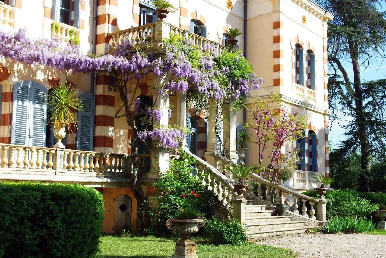 Holiday home Chateau Sainte Cecile Villa Gaillac France